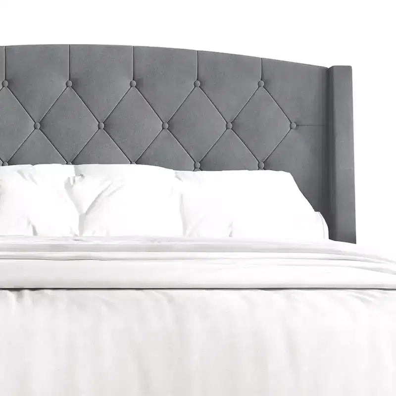 Lit plateforme en velours avec rangement
